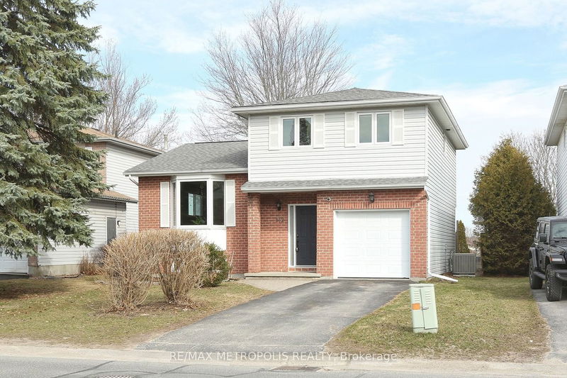 home for sale on 812 Cataraqui Woods Drive