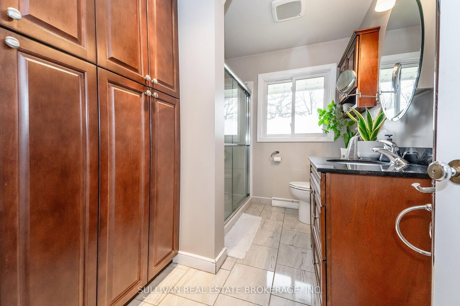 Listing Image 27