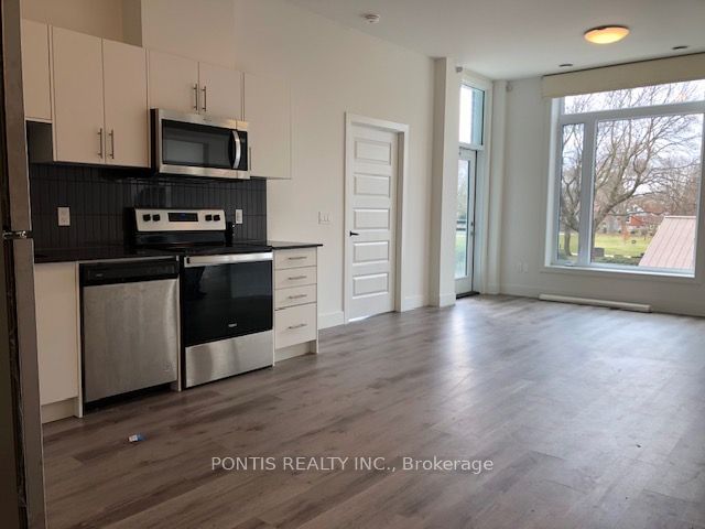 home for lease on 104-103 Roger Street