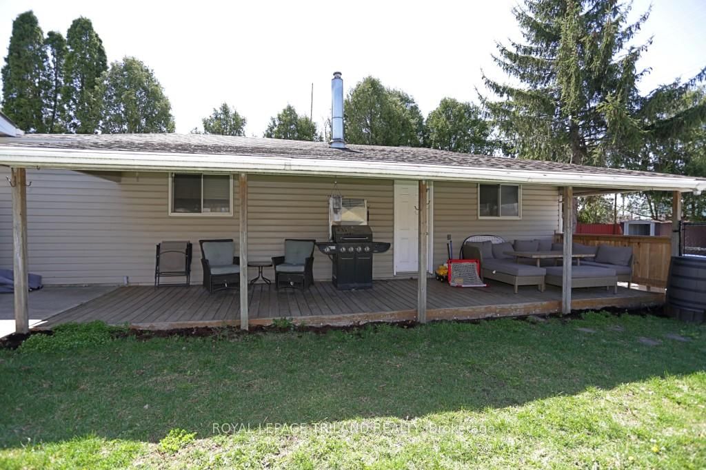 Listing Image 32