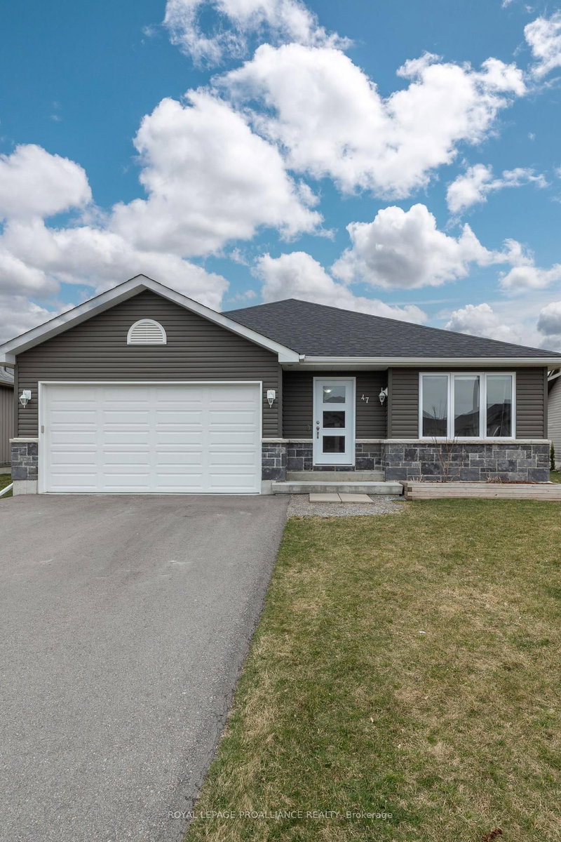 47 BIRCHMOUNT St, Quinte West, K8V 0C6 | Image 3