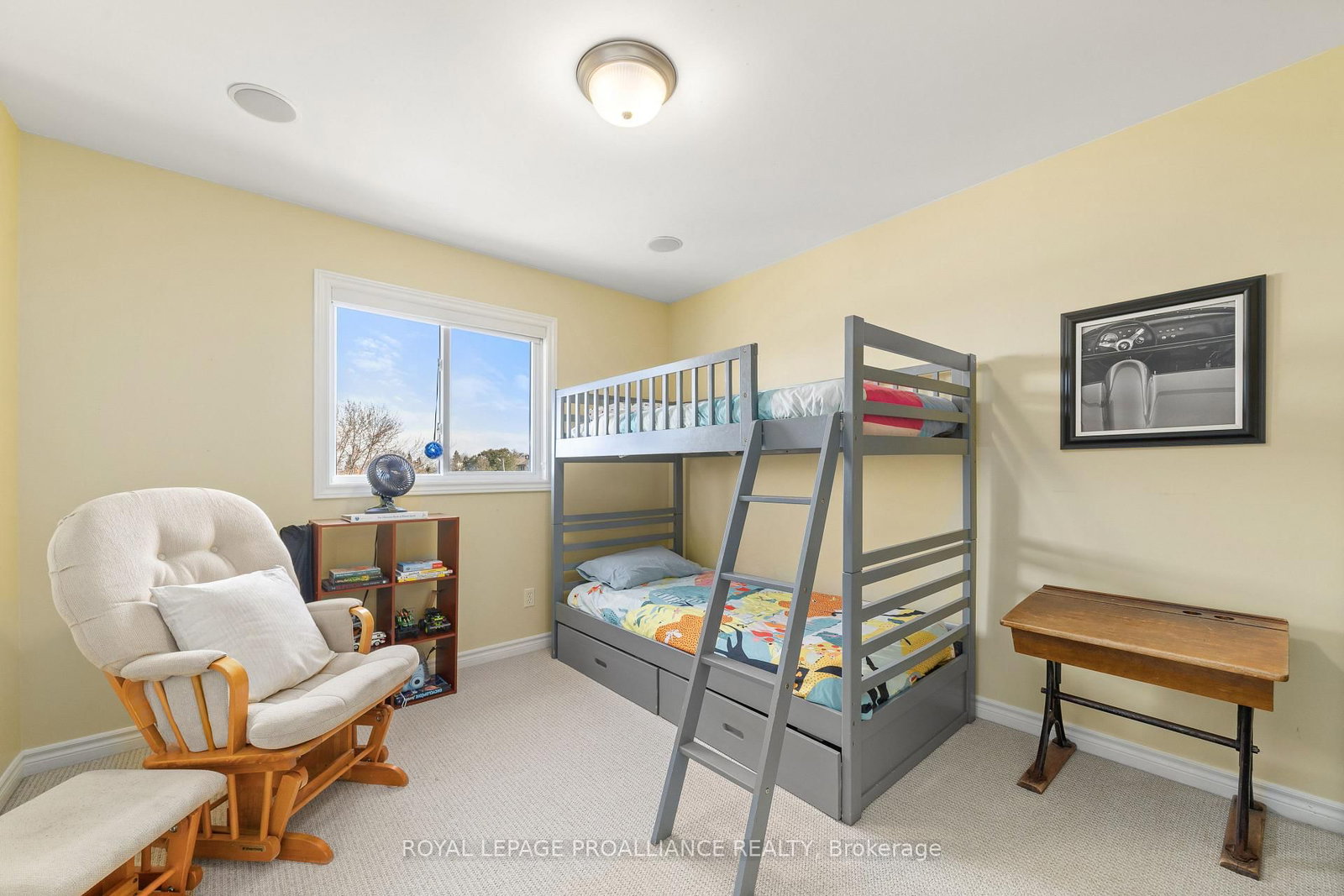 Listing Image 20