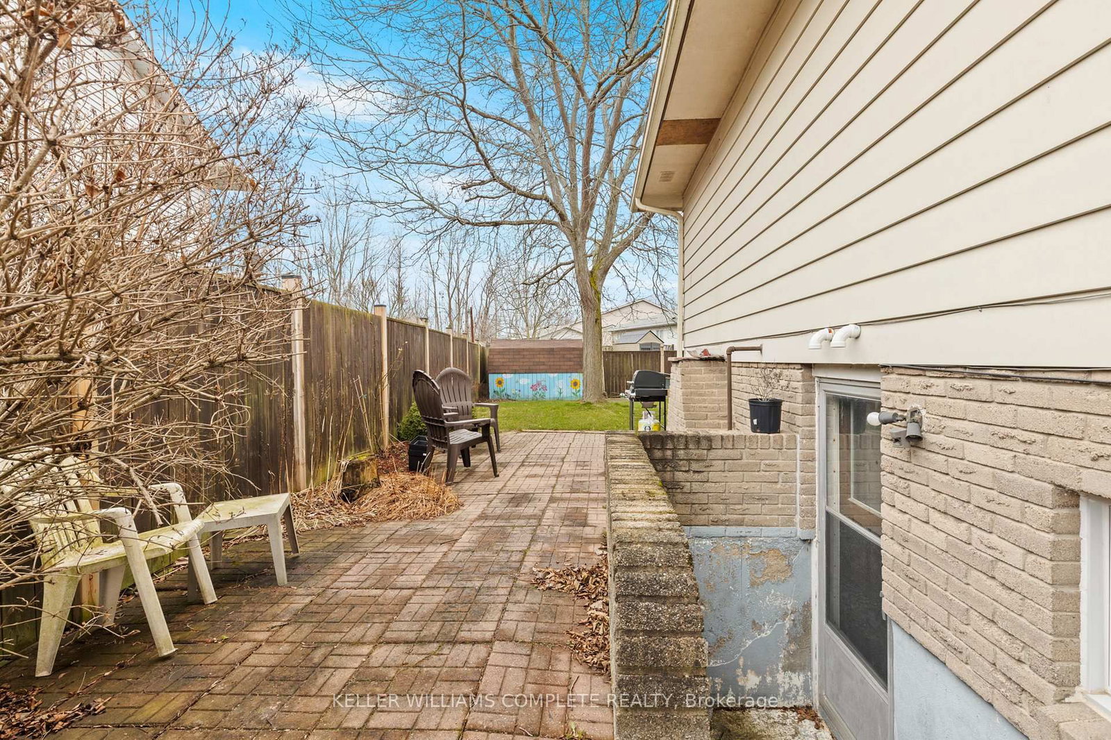 Listing Image 26