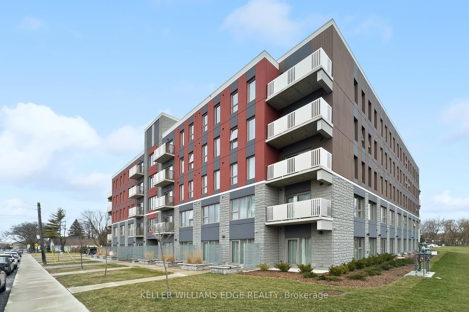 77 Leland Street, Unit 213 - Photo 2