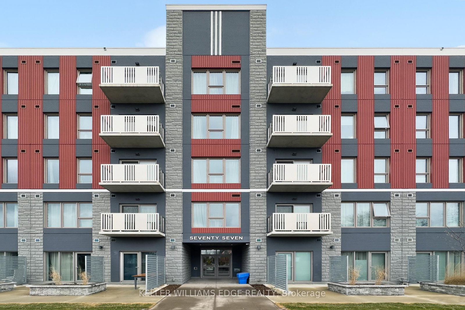 77 Leland Street, Unit 213 - Photo 3