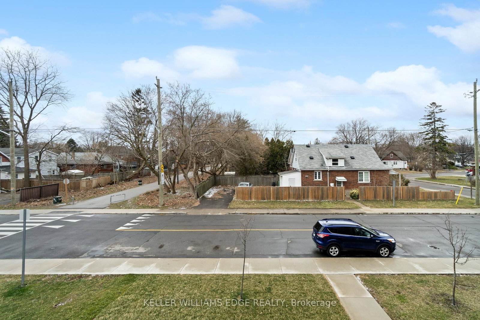 77 Leland Street, Unit 213 - Photo 32