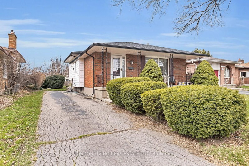 99 Muriel Cres, London South, N6E 2K4 | Image 2