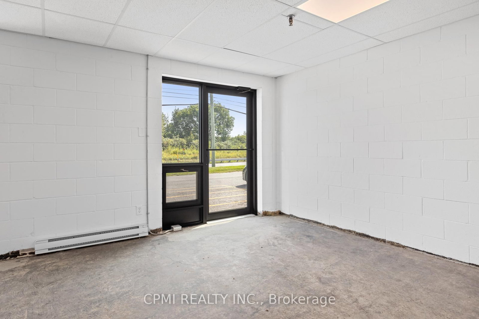 1117-1141 Newmarket Street S, Unit 1139 - Photo 2