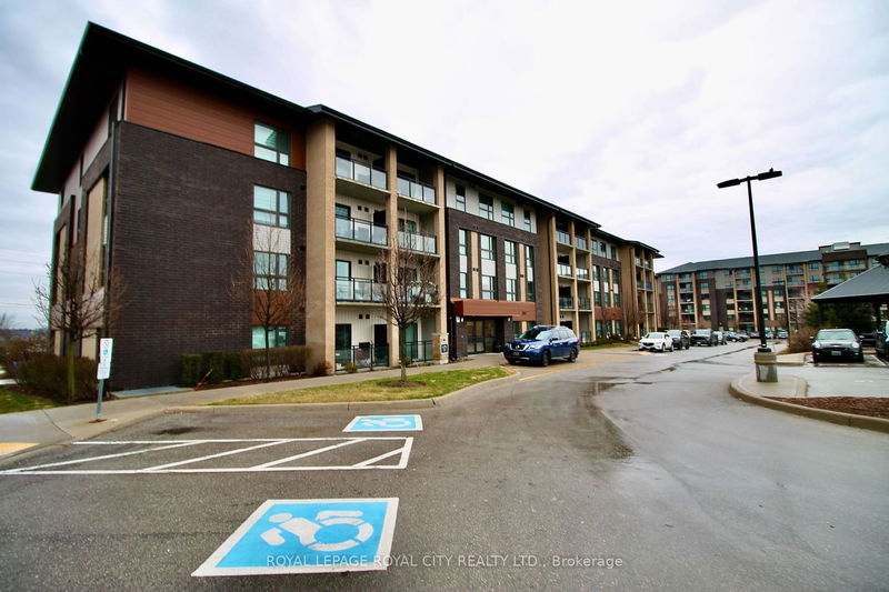home for lease on 203-17 Kay Crescent