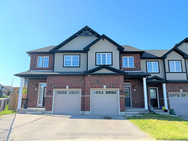 home for lease on 46 Renfrew Street