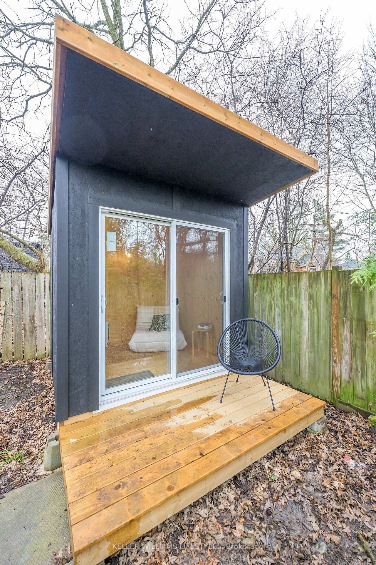 Listing Image 7
