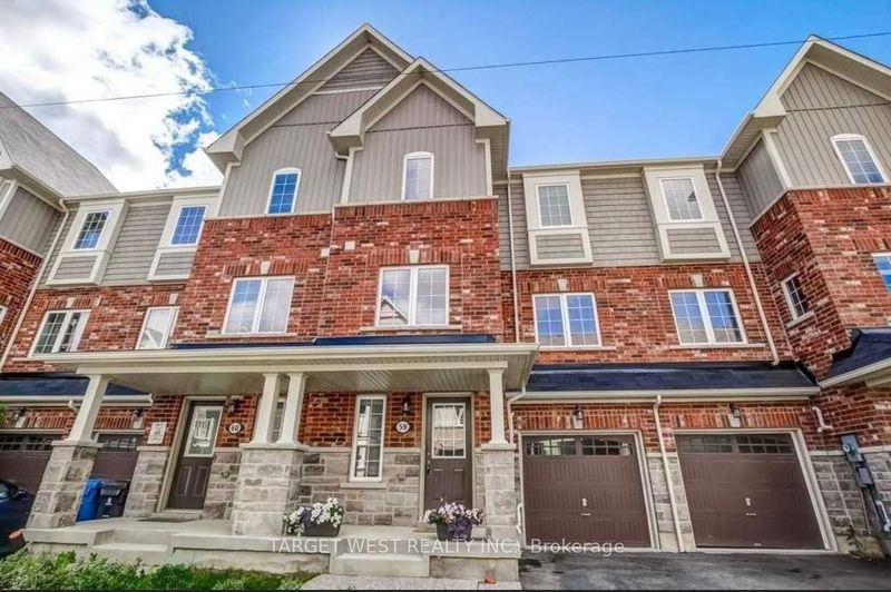 home for lease on 59-88 Decorso Drive