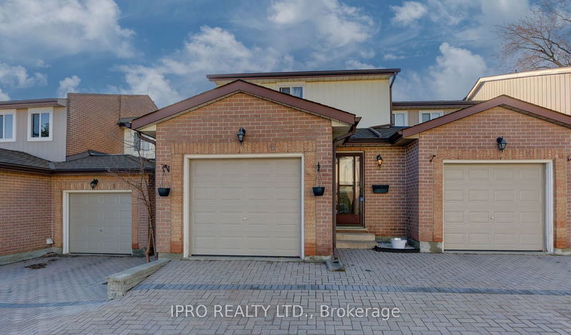 home for sale on 6-25 Valleyview Road
