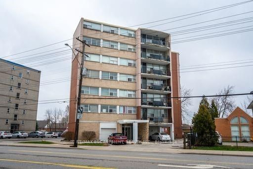 home for sale on 702-293 Mohawk Road E