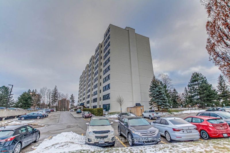 home for lease on 710-600 Grenfell Drive