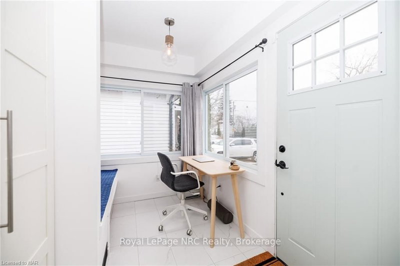 37 Lock St, St. Catharines, L2N 5B8 | Image 2