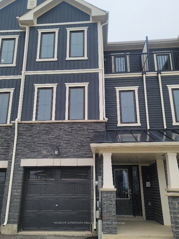 home for lease on 14 Baskett Street E