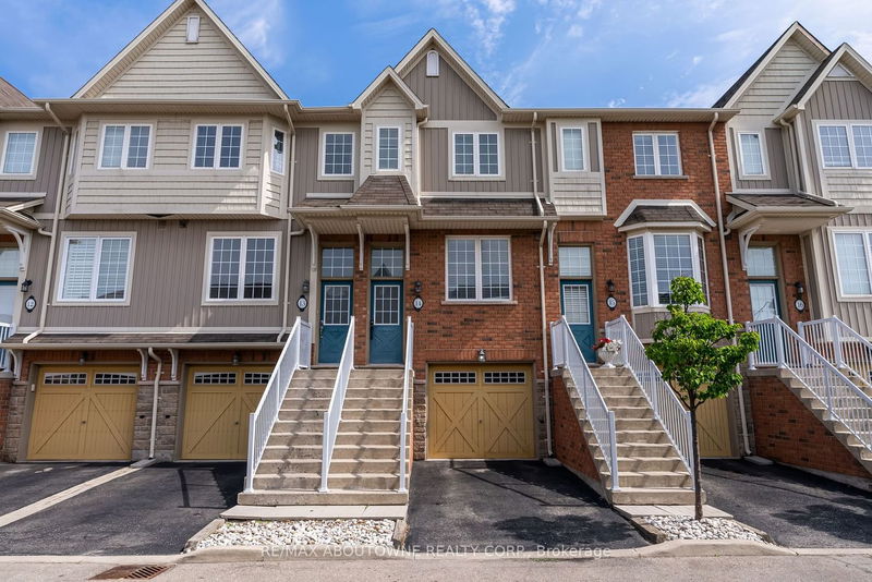 home for lease on 14-170 Dewitt Road