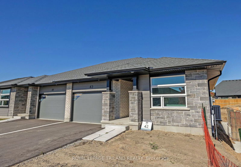 home for sale on 43 SILVERLEAF Path