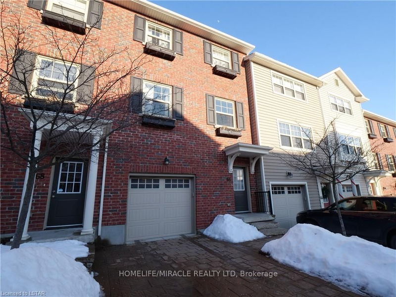 home for lease on 66-1850 Beaverbrook Avenue