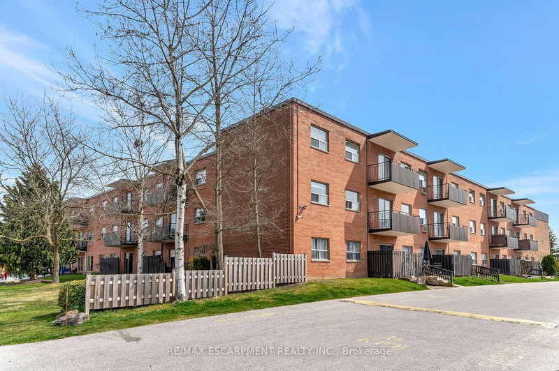 home for sale on 111-485 Thorold Road