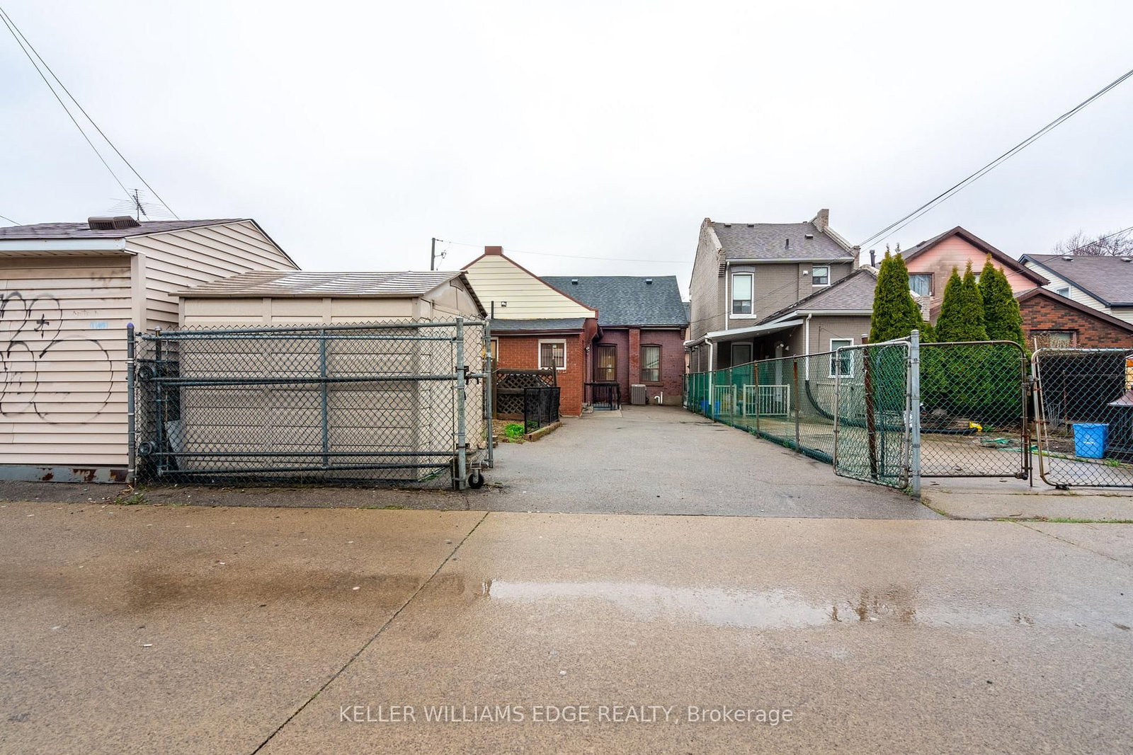 Listing Image 22