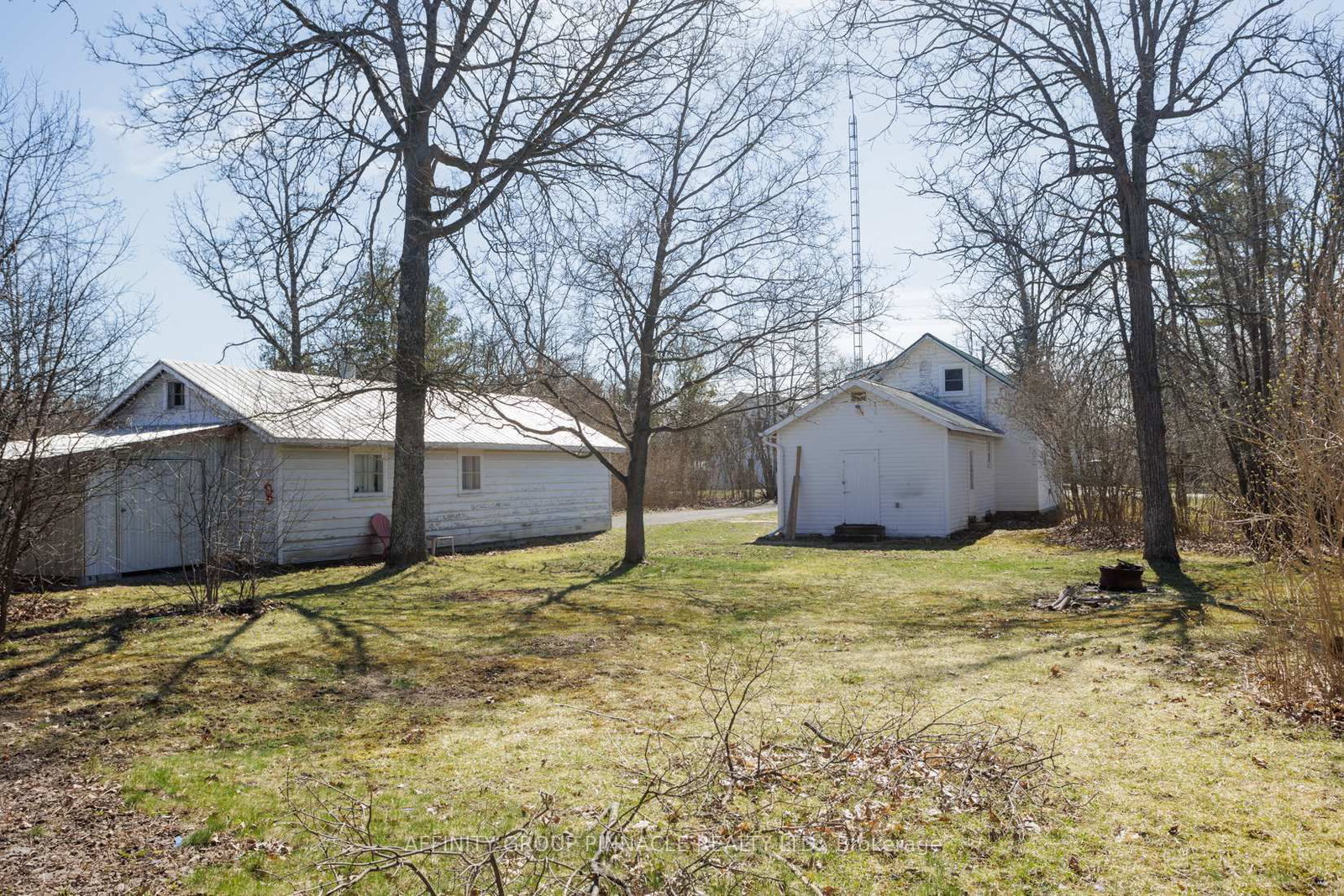 Listing Image 28