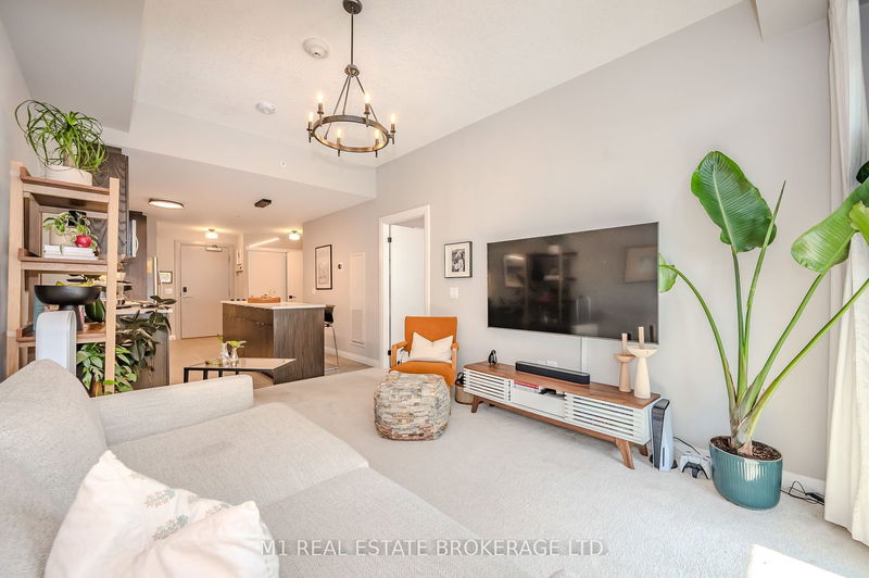 home for sale on 408-73 Arthur Street S