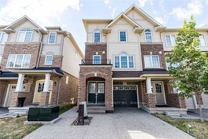 home for lease on 10 England Terrace