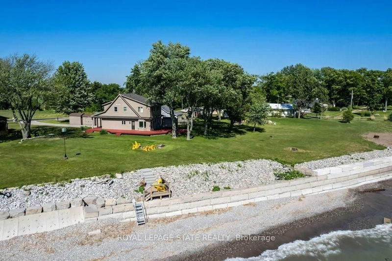 home for sale on 3098 Lakeshore Road