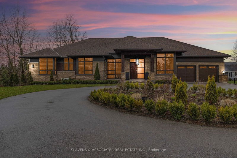 home for sale on 731 Centre Road