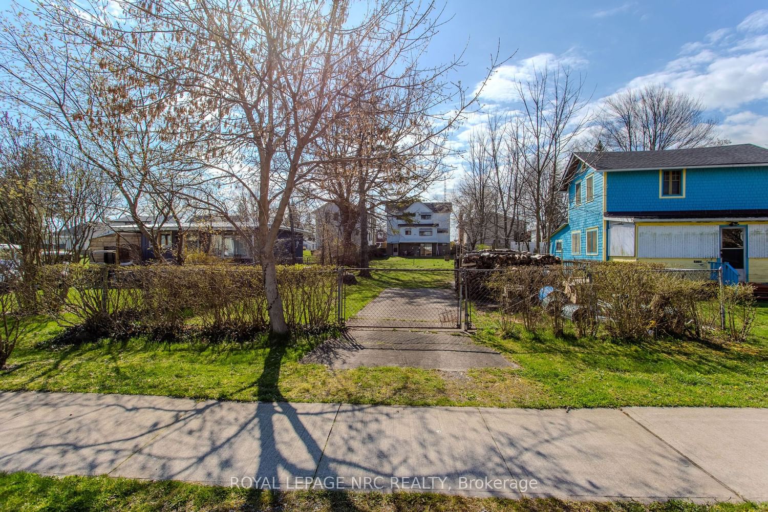 Vacant Land sold at VL Ryan Avenue, Fort Erie, L0S 1B0 - MLS: X8237936