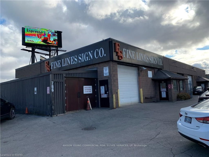 766 Burlington St E, Hamilton, L8L 4K3 | Image 2