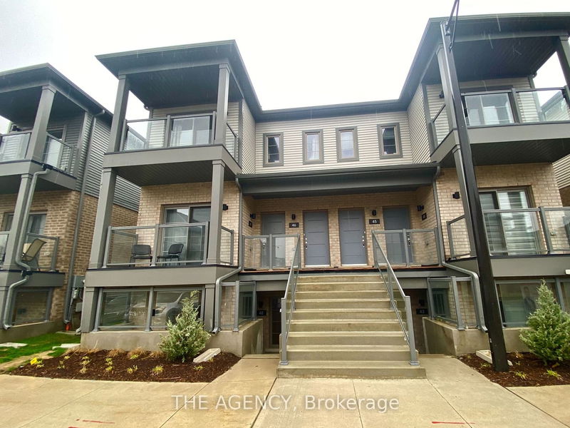 home for lease on 46-205 West Oak Trail