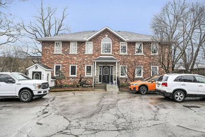 Investment sold at 81 HAMILTON Street, Hamilton, Ontario, L0R 2H0 - Waterdown - MLS: X8238828