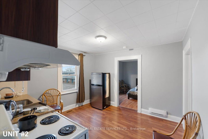 5077 Centre St, Niagara Falls, L2G 3N8 | Image 2