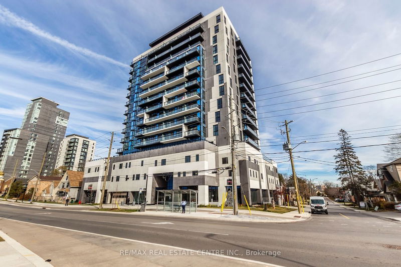 home for sale on 708-128 King Street N