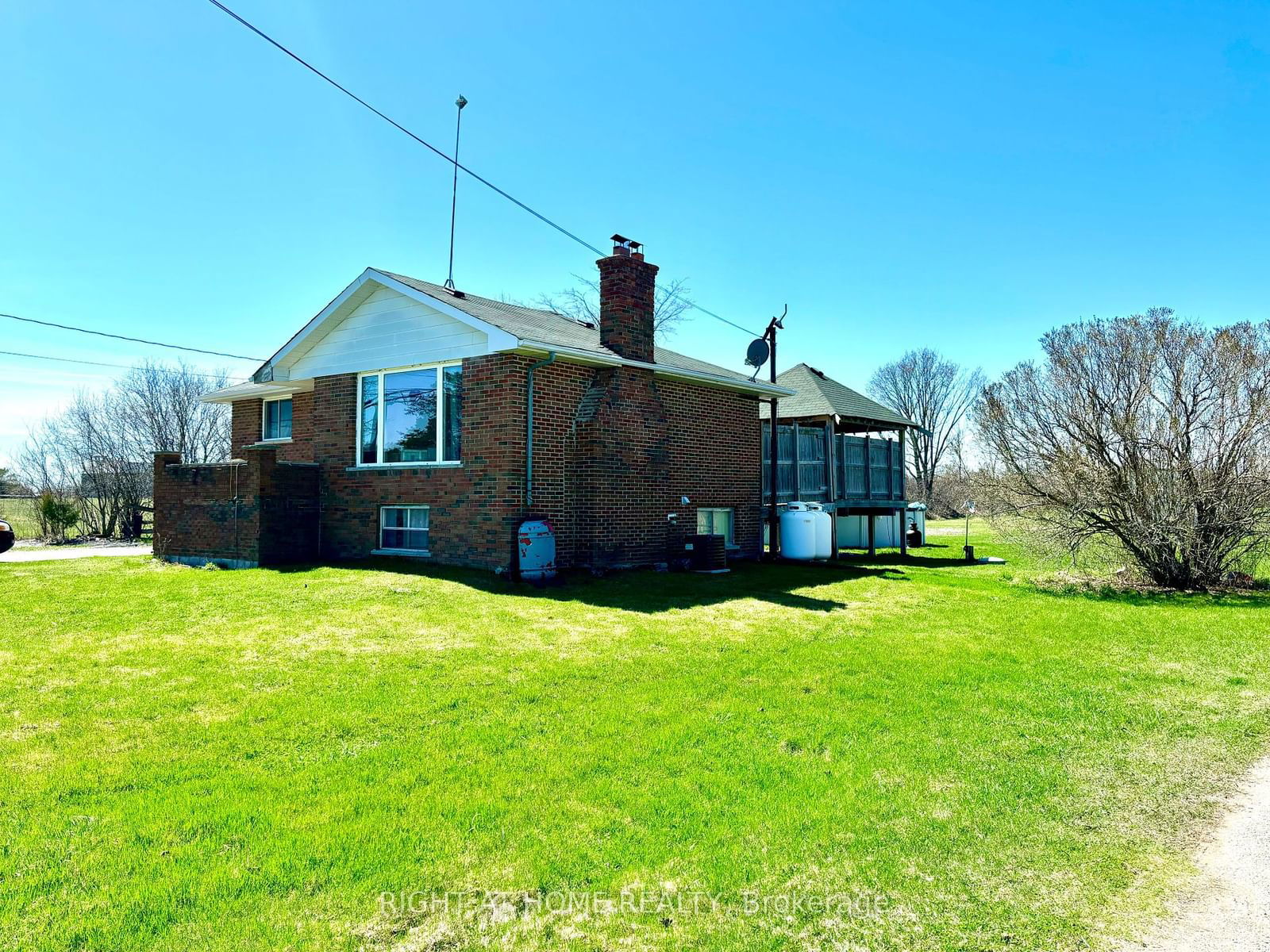 Building in 3369 County 36 Road