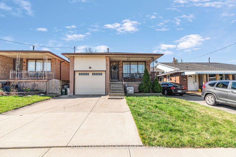 home for sale on 736 Limeridge Road E