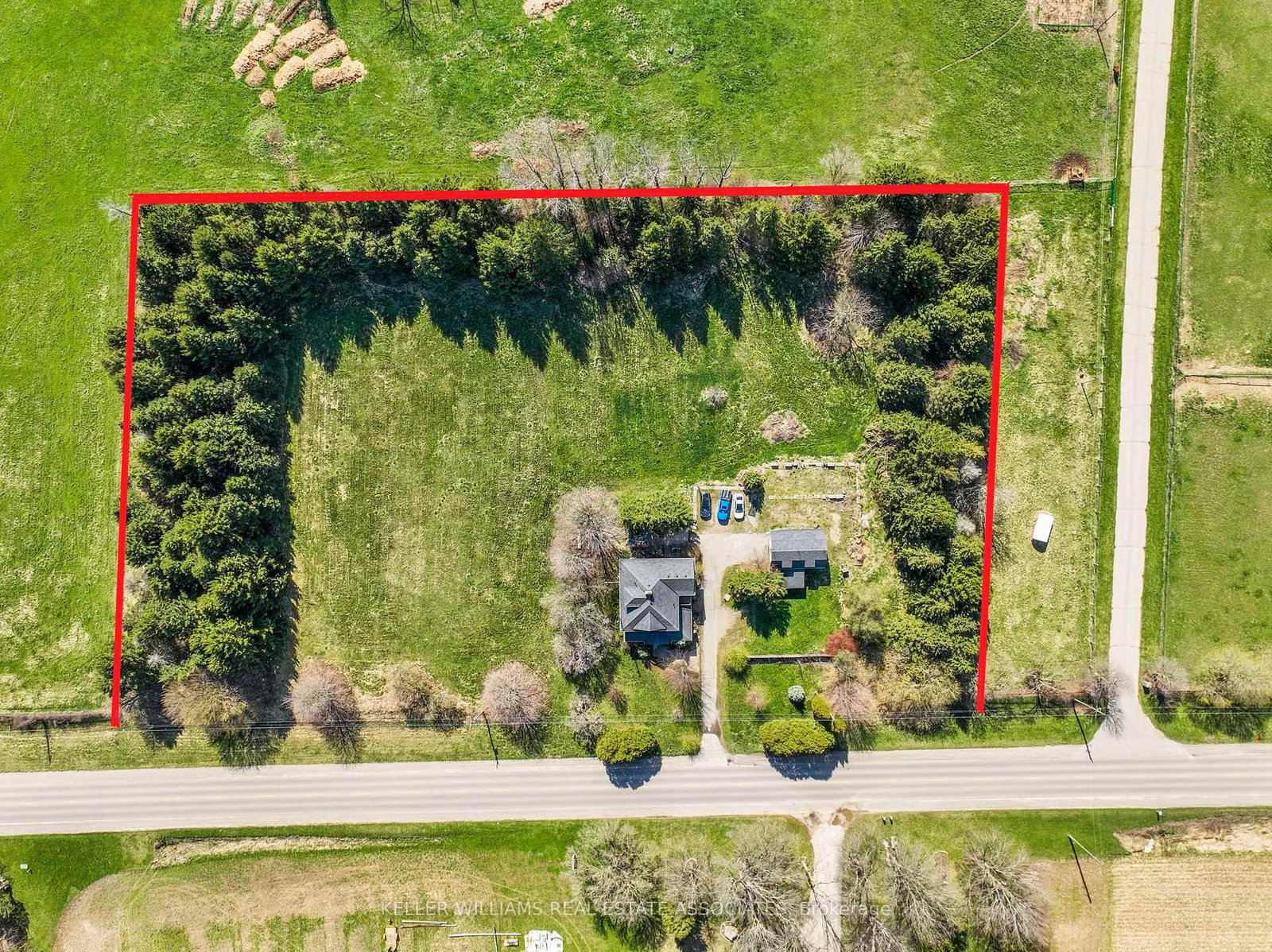 Listing Image 3