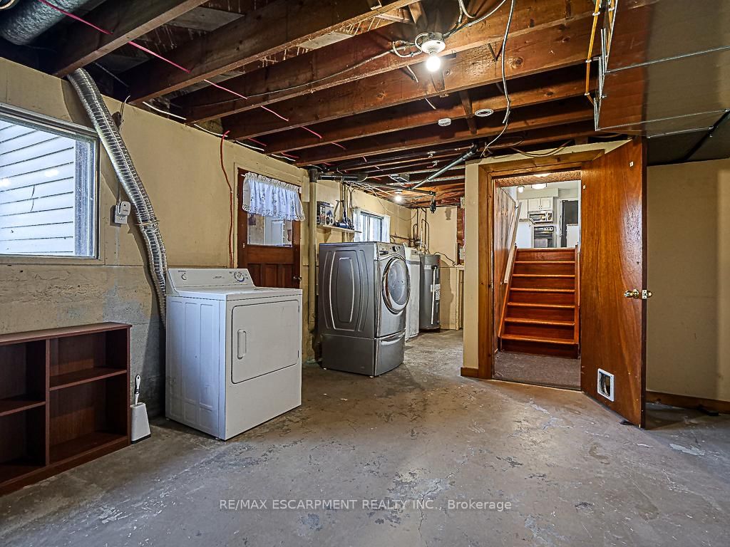 Listing Image 31