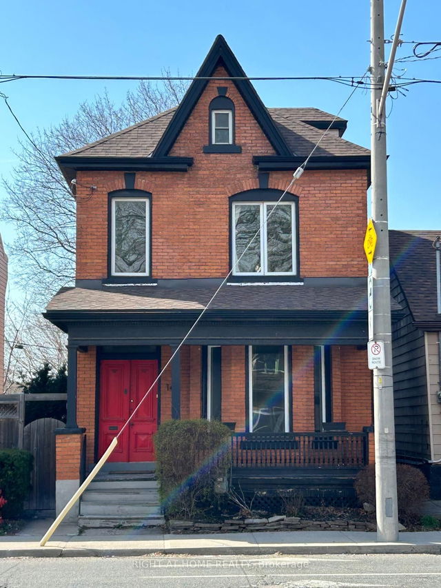 143 Victoria Avenue N