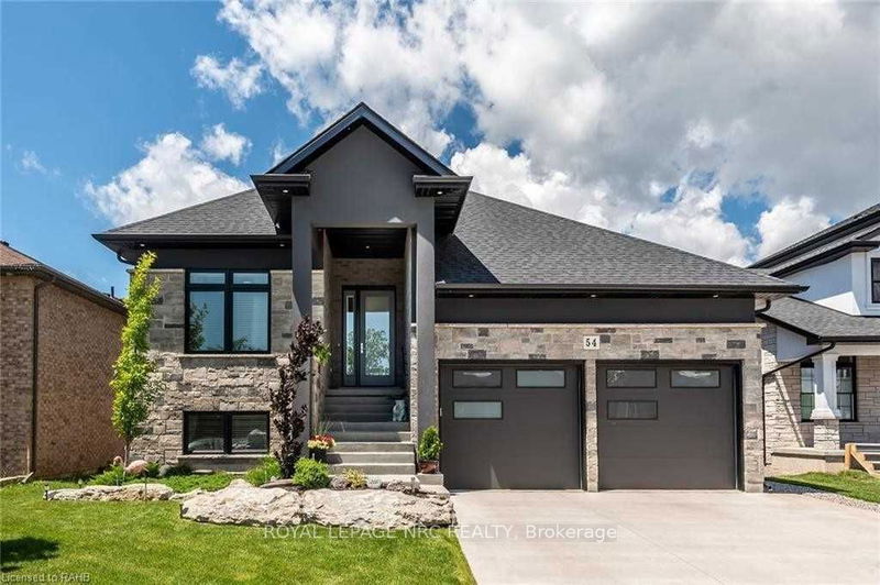 home for sale on 54 Renfield Street
