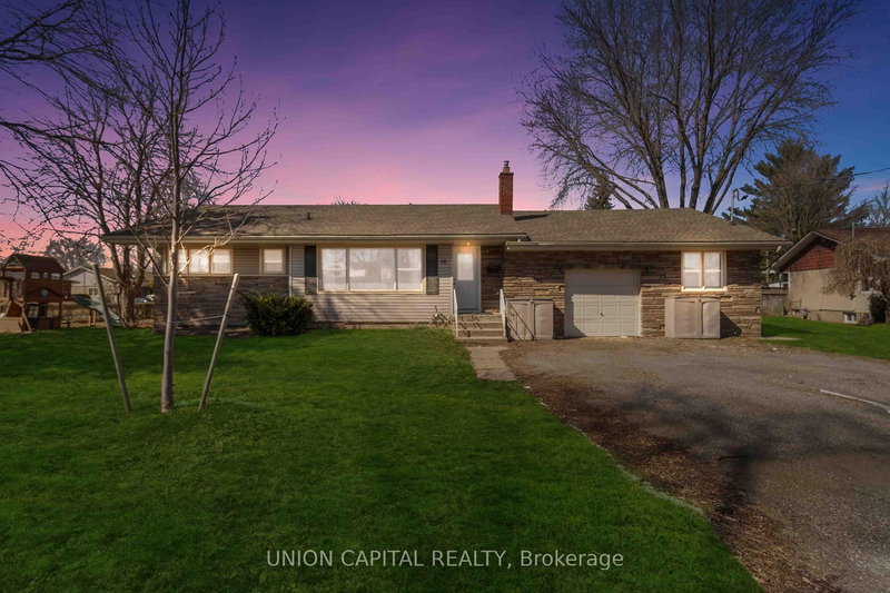 10 Draper Dr, St. Catharines, L2N 2Y5 | Image 2