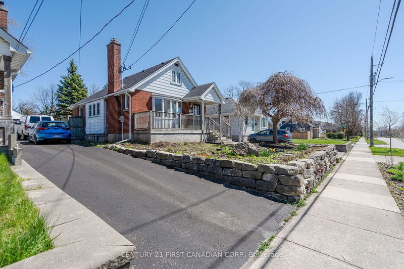 home for sale on 470 Ashland Avenue