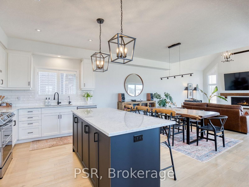 154 Dempsey Dr, Stratford, N5A 0K5 | Image 2