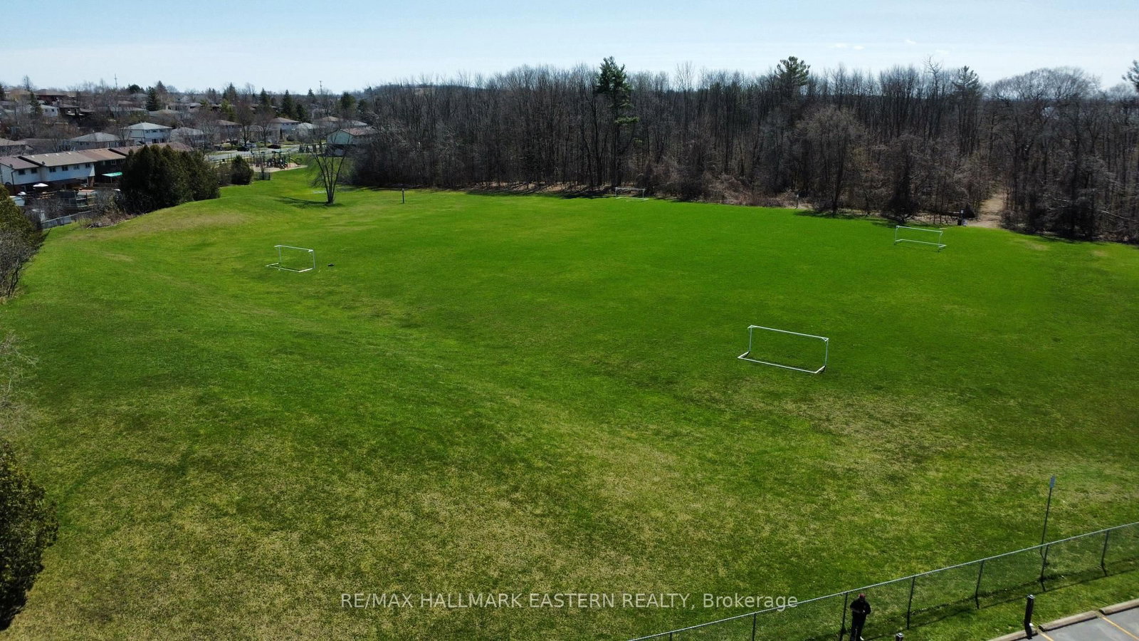 Listing Image 27