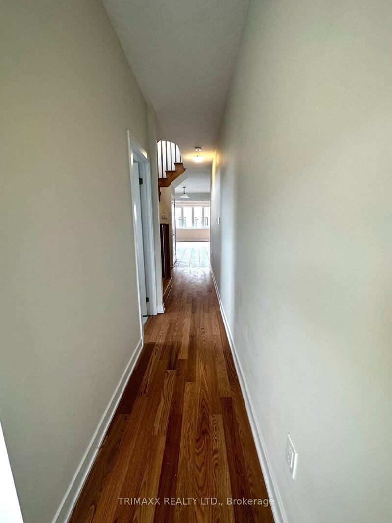 1 Room - 46 Rudder Rd, Welland, L3B 5K5 | Image 3