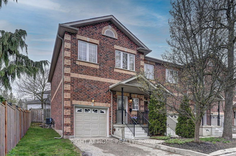 home for sale on 1-76 Woolwich Street