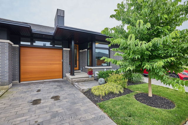15 Taliesin Trail